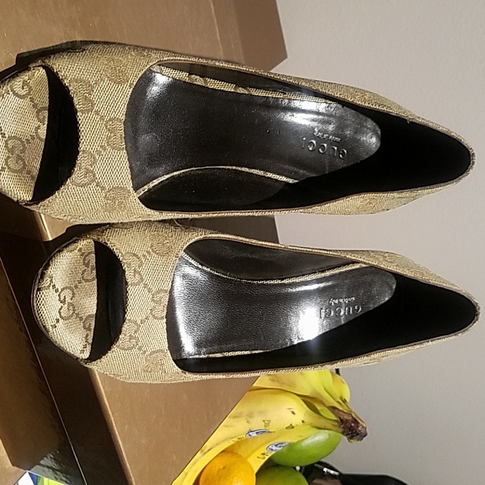 Gucci sandal